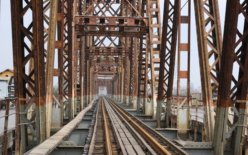 Đọc hiểu những cây cầu bắc qua Sông Hồng của Hà Nội